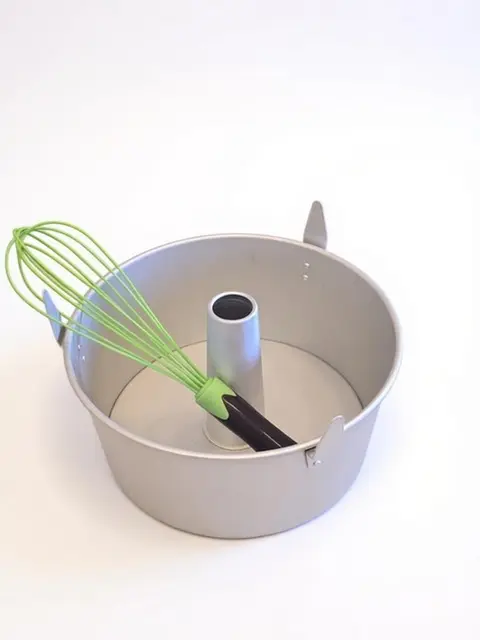 תבנית אנג'ל קייק 24 רגלים כולל מטרפה סיליקון